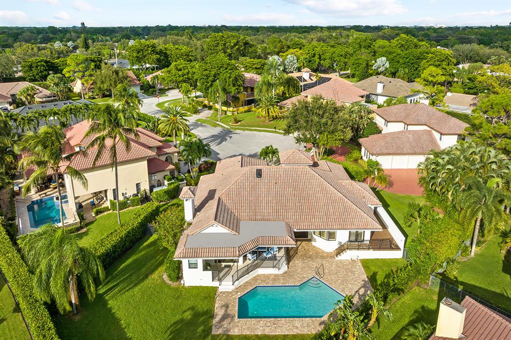 2921 NW 26th Court