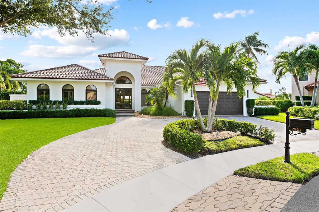 2921 NW 26th Court