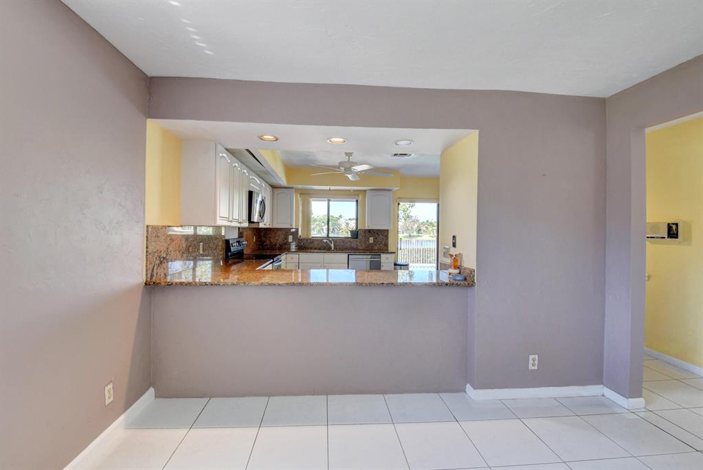 2641 SW 23rd Cranbrook Court