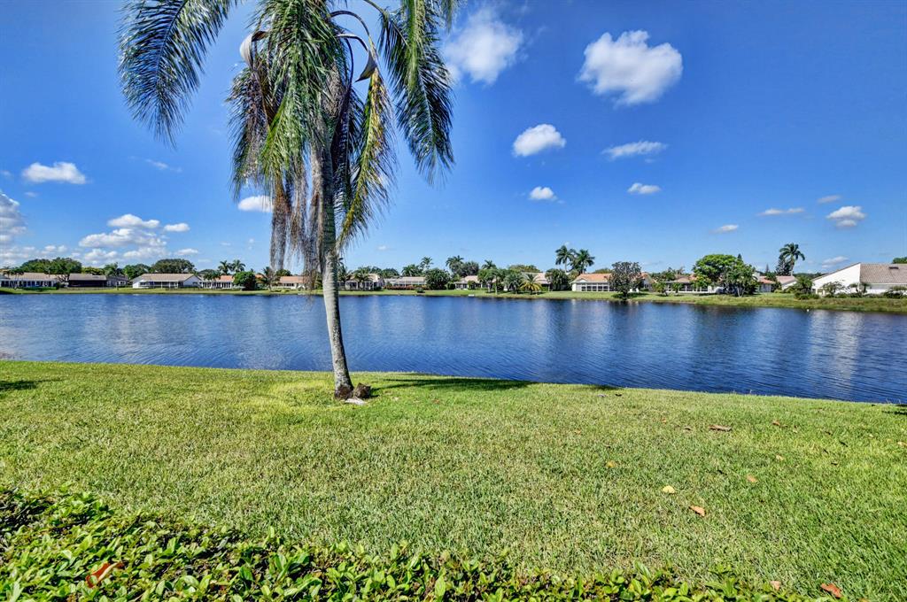 2641 SW 23rd Cranbrook Court