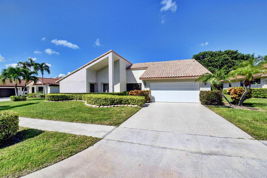 2641 SW 23rd Cranbrook Court