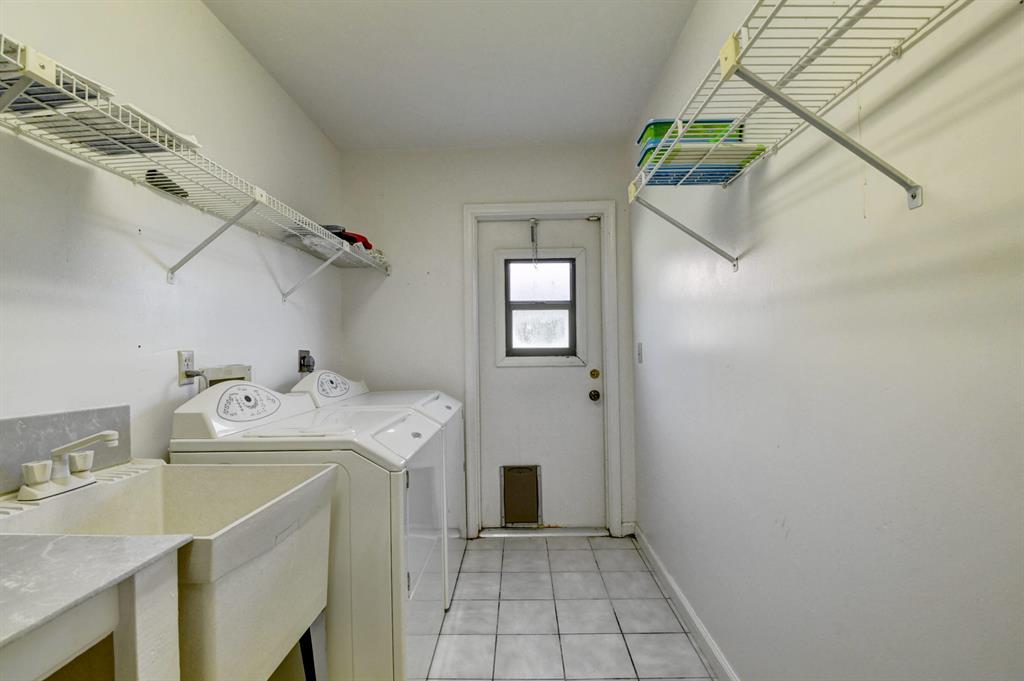 2641 SW 23rd Cranbrook Court
