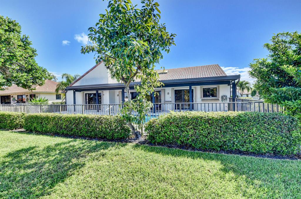 2641 SW 23rd Cranbrook Court