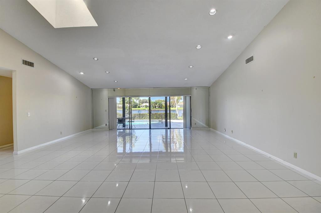 2641 SW 23rd Cranbrook Court