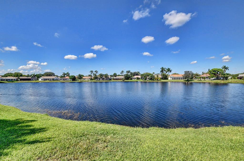 2641 SW 23rd Cranbrook Court