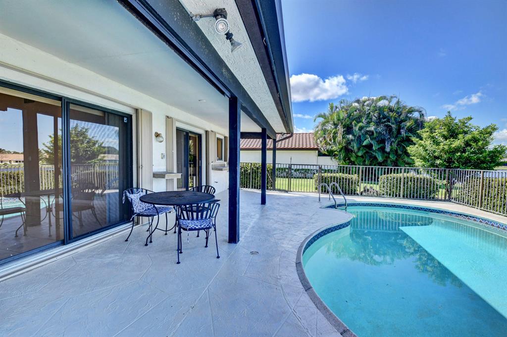 2641 SW 23rd Cranbrook Court