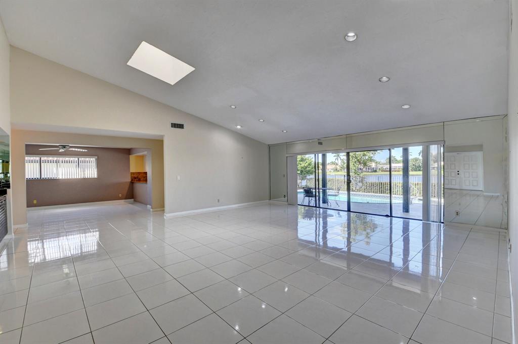 2641 SW 23rd Cranbrook Court