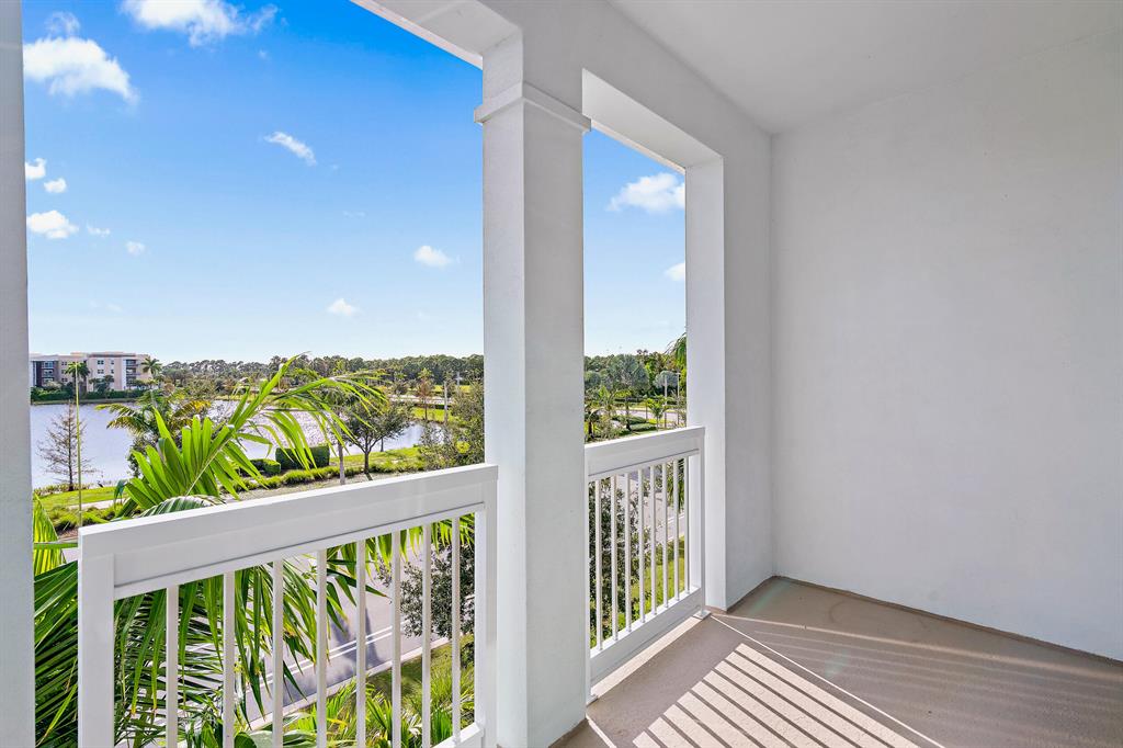 13382 Alton Road