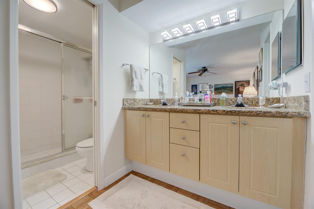 820 Lavers Circle Unit: G507