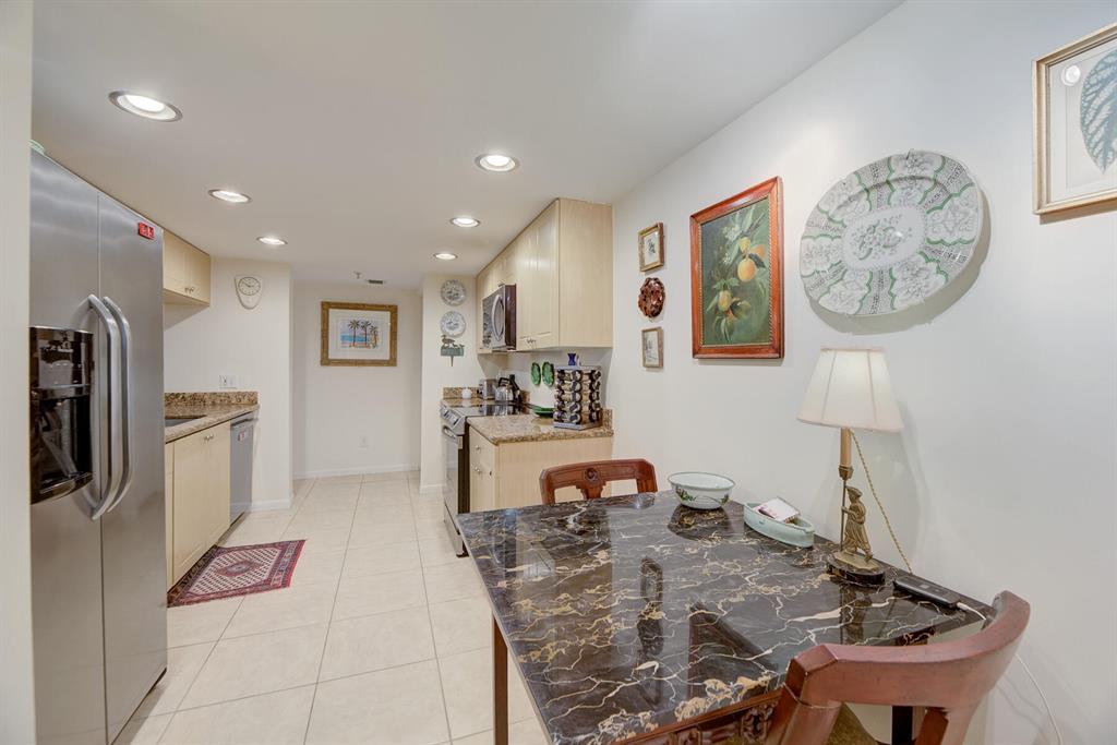 820 Lavers Circle Unit: G507