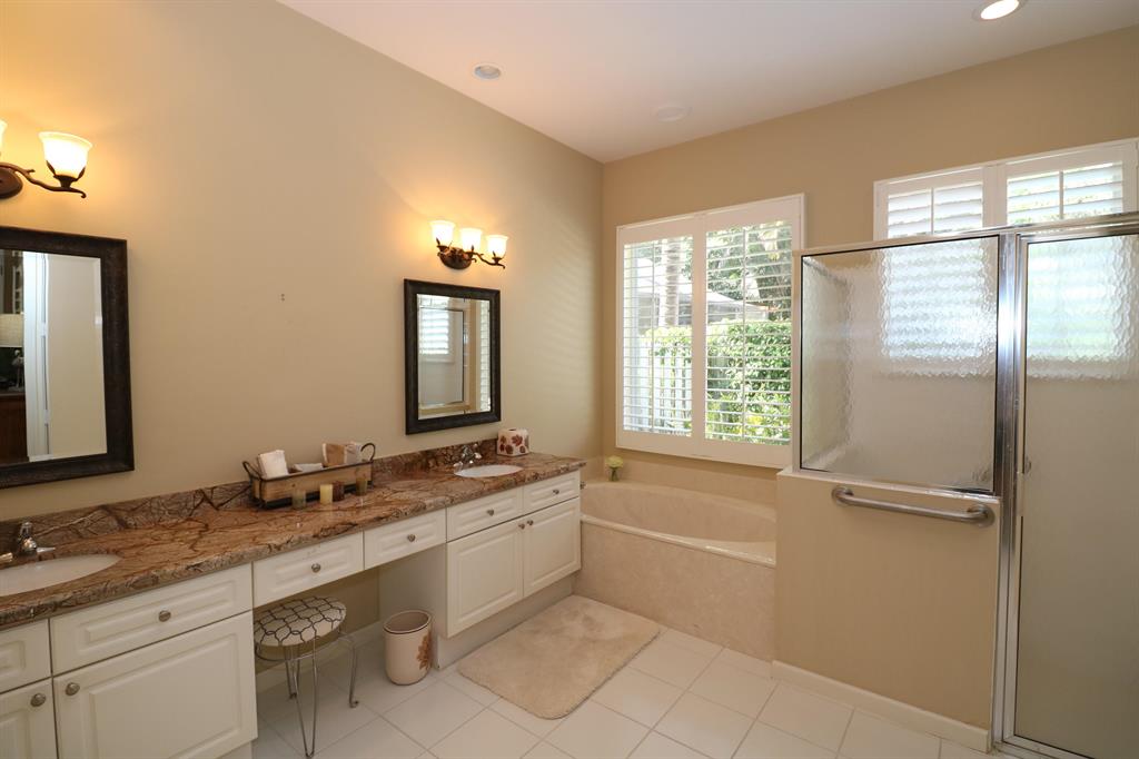 12557 Mallet Circle