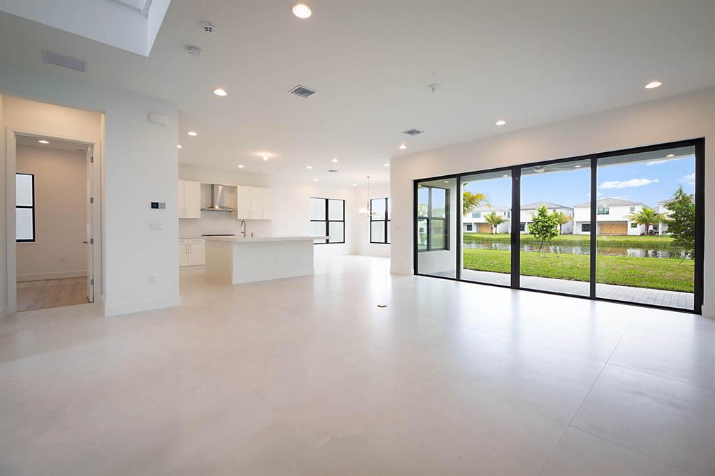 17062 Watersprite Lakes Road