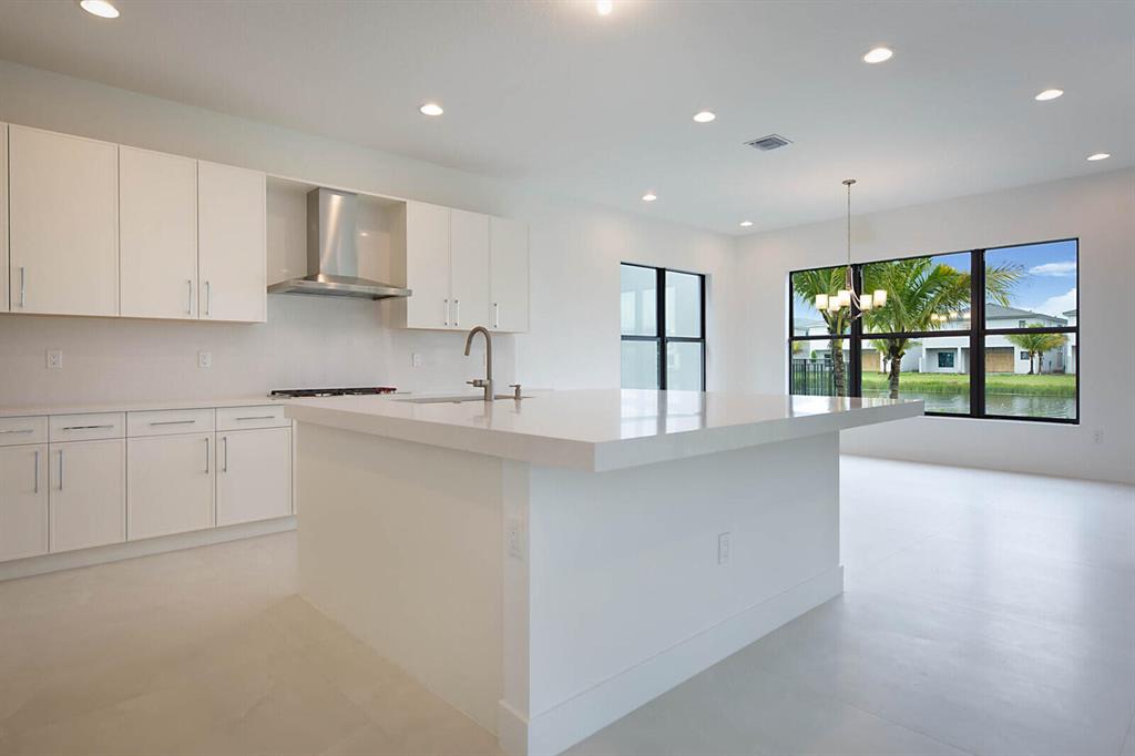 17062 Watersprite Lakes Road