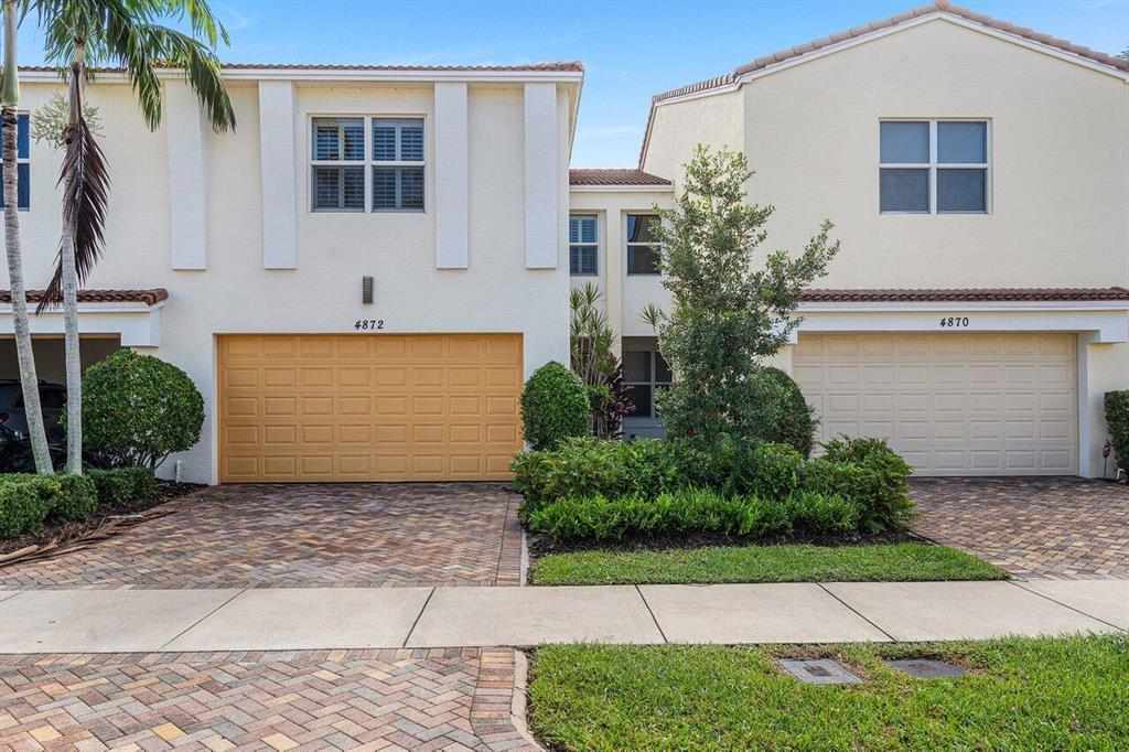 4872 NW 16th Terrace
