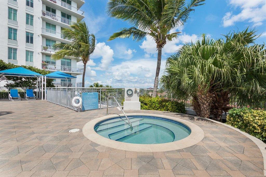 300 S Australian Avenue Unit: 1520