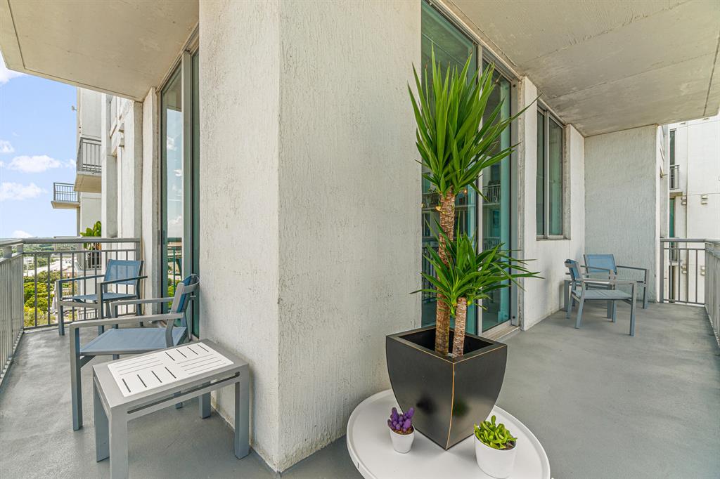 300 S Australian Avenue Unit: 1520