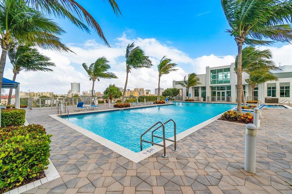 300 S Australian Avenue Unit: 1520