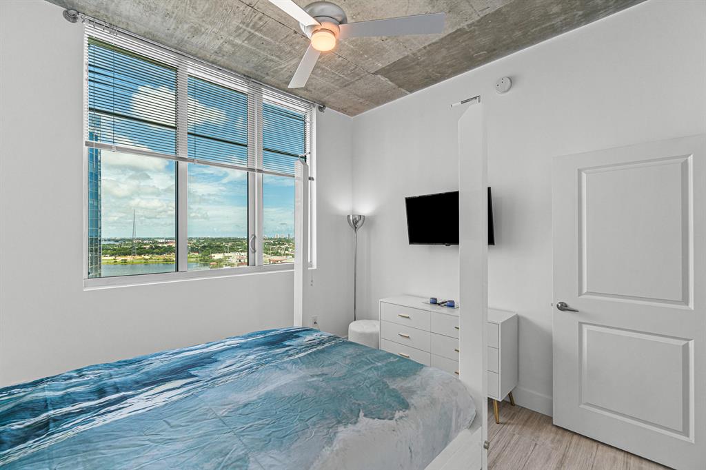 300 S Australian Avenue Unit: 1520