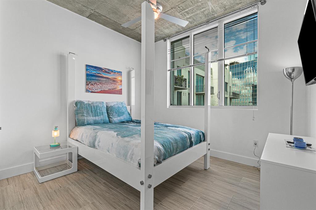 300 S Australian Avenue Unit: 1520