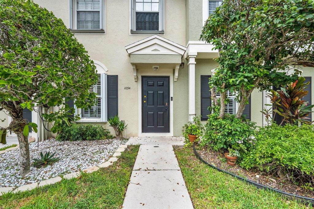 1034 Kokomo Key Lane