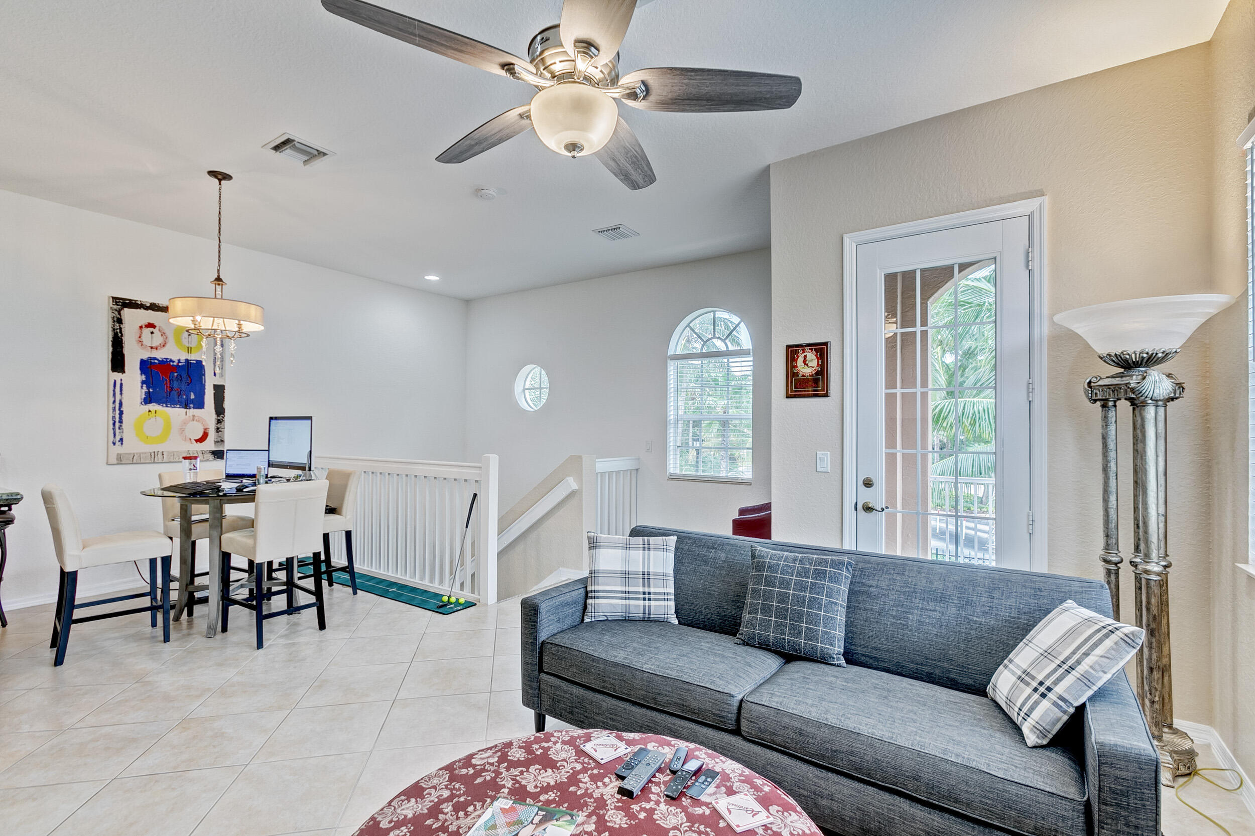 4851 Bonsai Circle Unit: 203