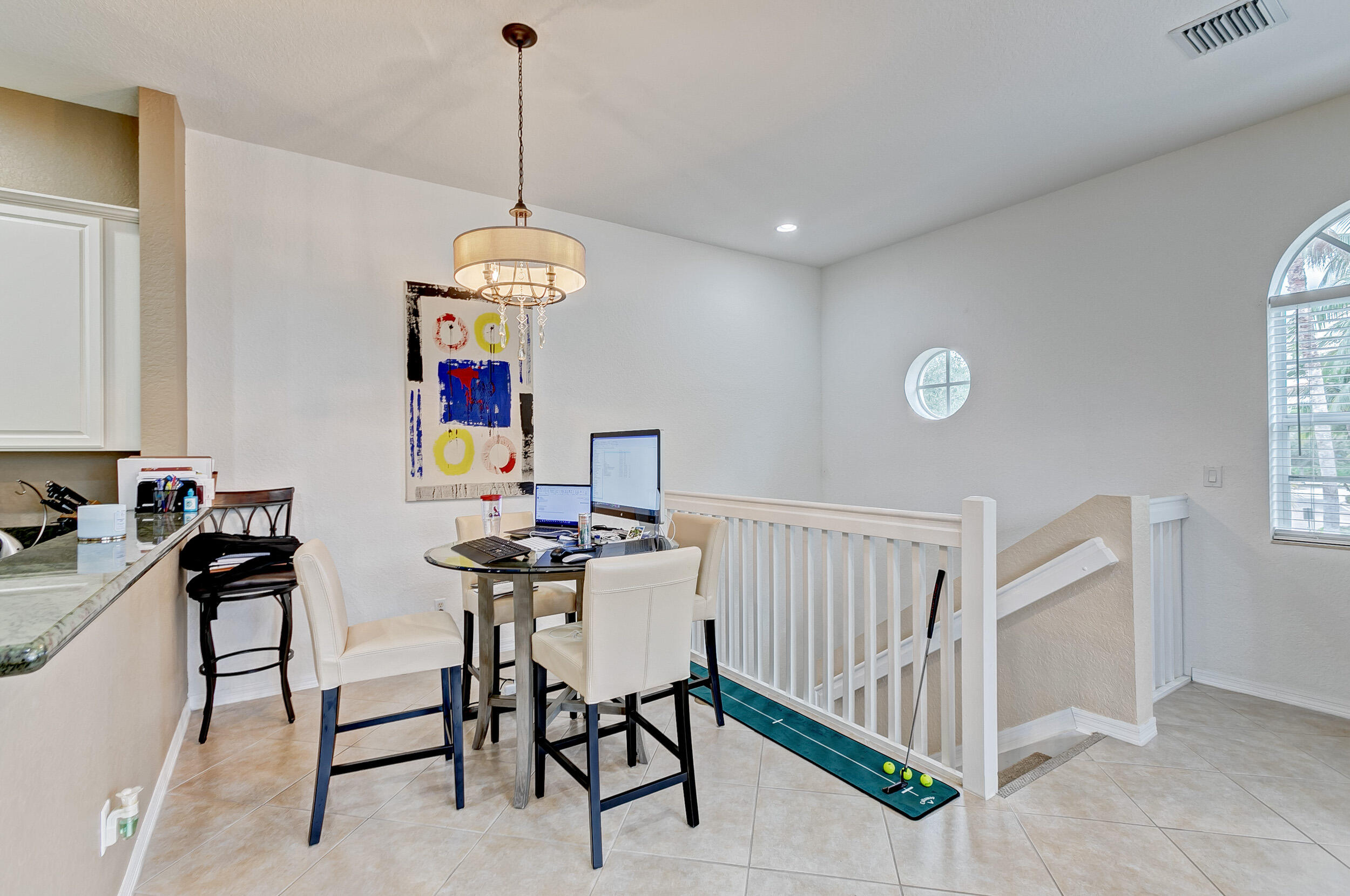 4851 Bonsai Circle Unit: 203