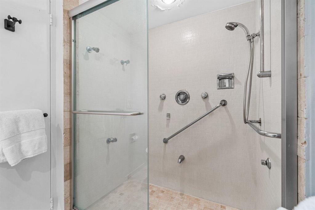 3475 S Ocean Boulevard Unit: 109