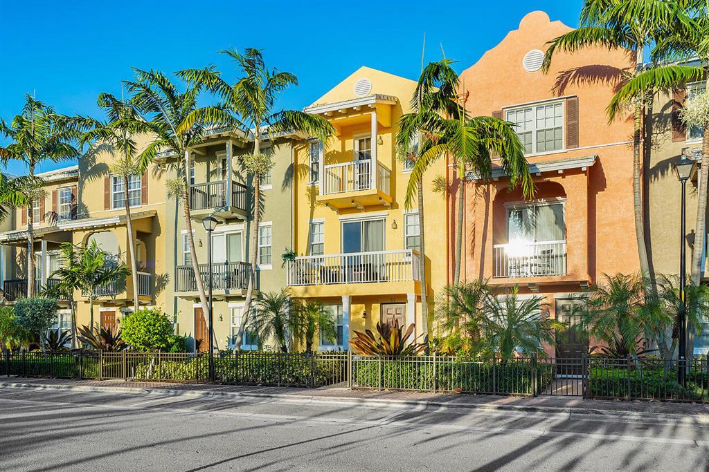 111 SW 2nd Avenue
