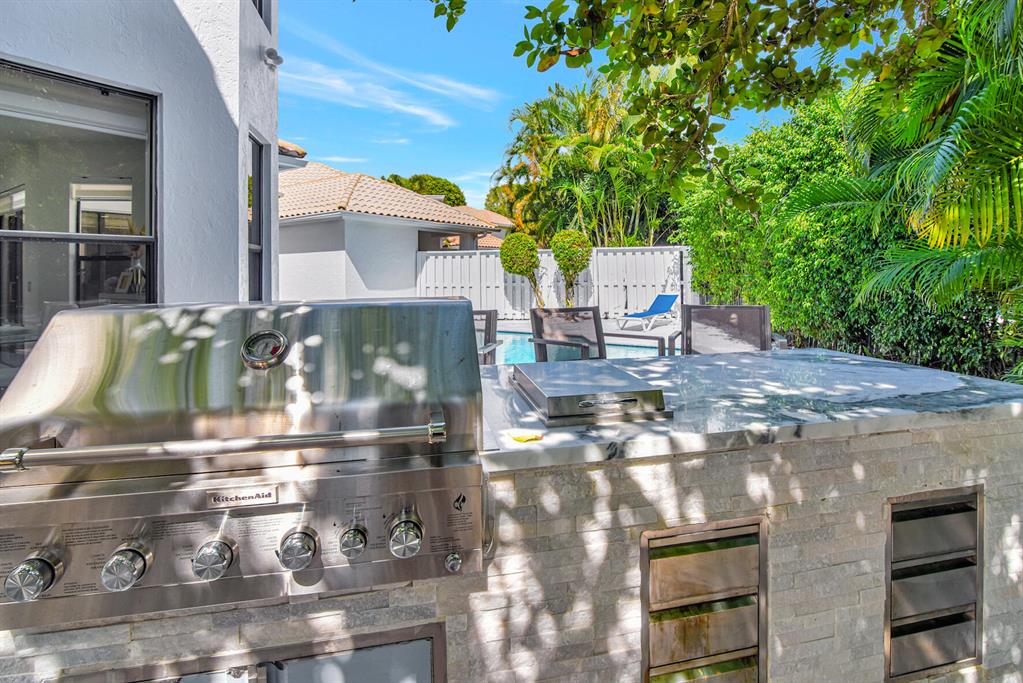 6330 NW 24th Avenue