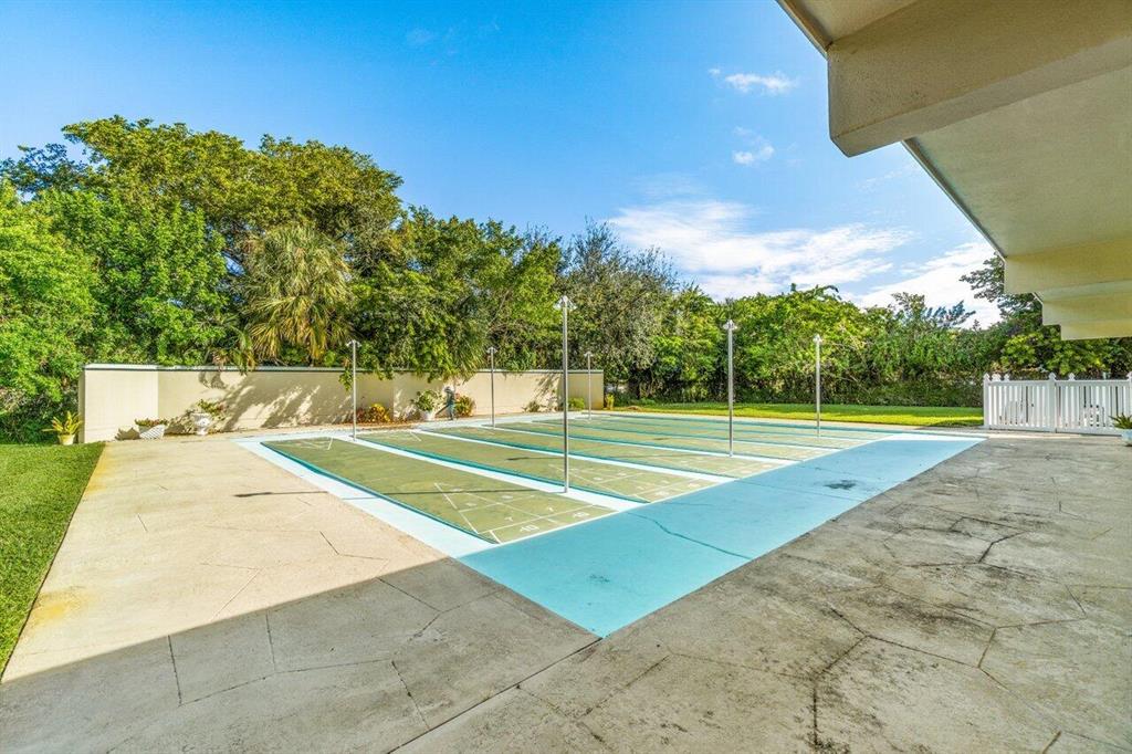 410 NE 17th Avenue Unit: 202