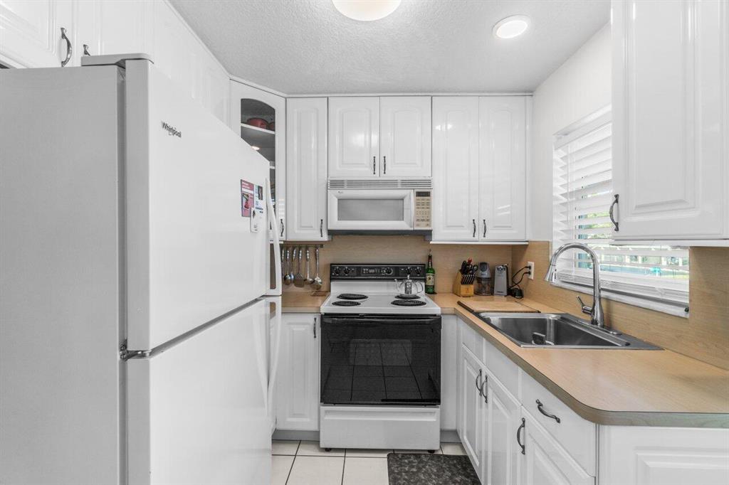 410 NE 17th Avenue Unit: 202