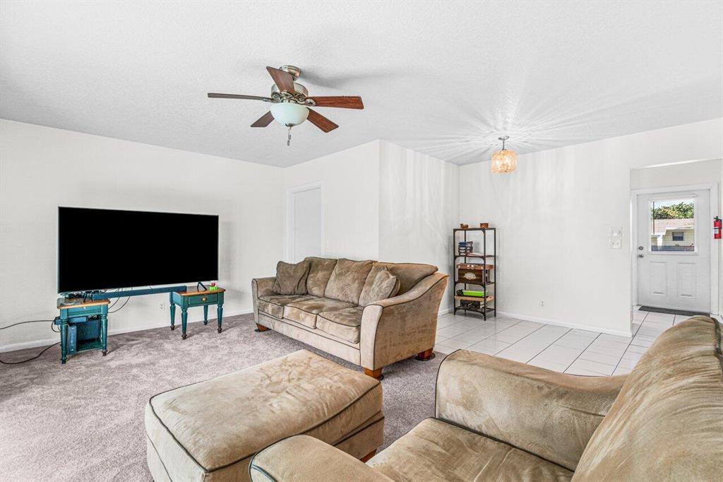 410 NE 17th Avenue Unit: 202