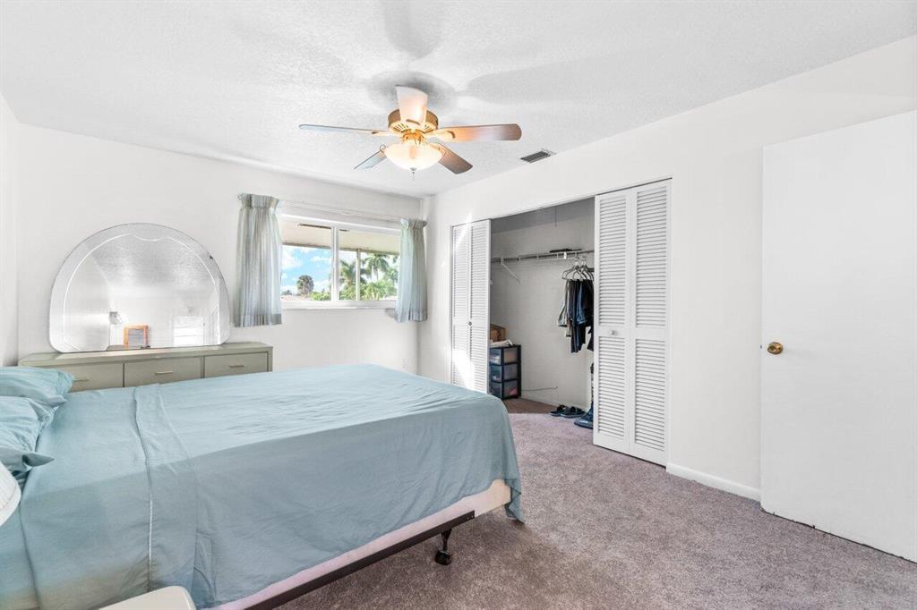 410 NE 17th Avenue Unit: 202