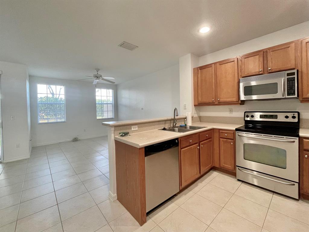 119 N Longport 2d Circle Unit: 2d