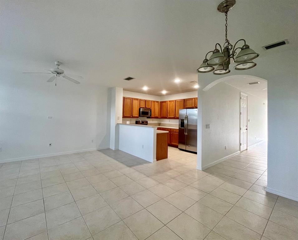 119 N Longport 2d Circle Unit: 2d