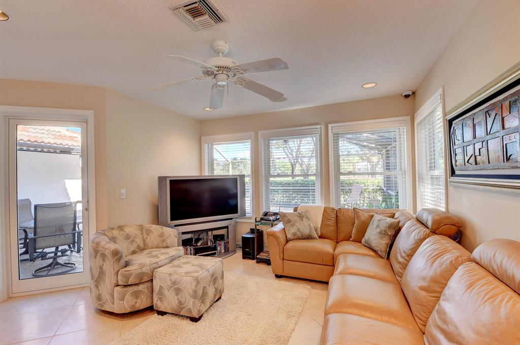 2077 NW 53rd Street