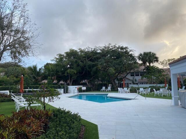 2077 NW 53rd Street