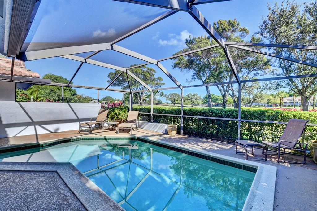 2077 NW 53rd Street