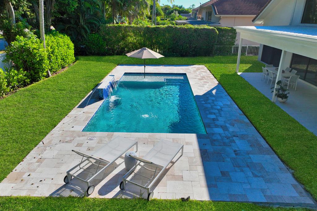 2385 NW 64th Street