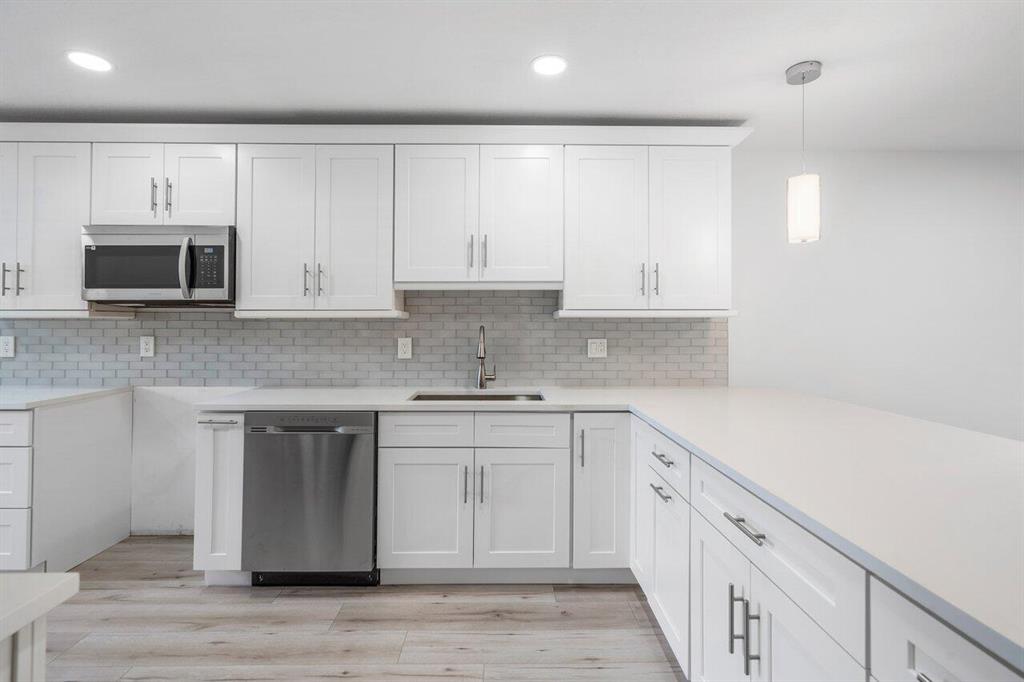 18 Westgate Lane Unit: E