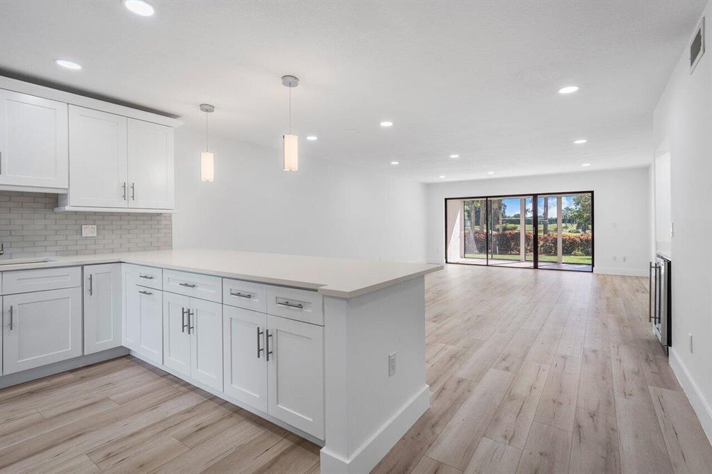 18 Westgate Lane Unit: E