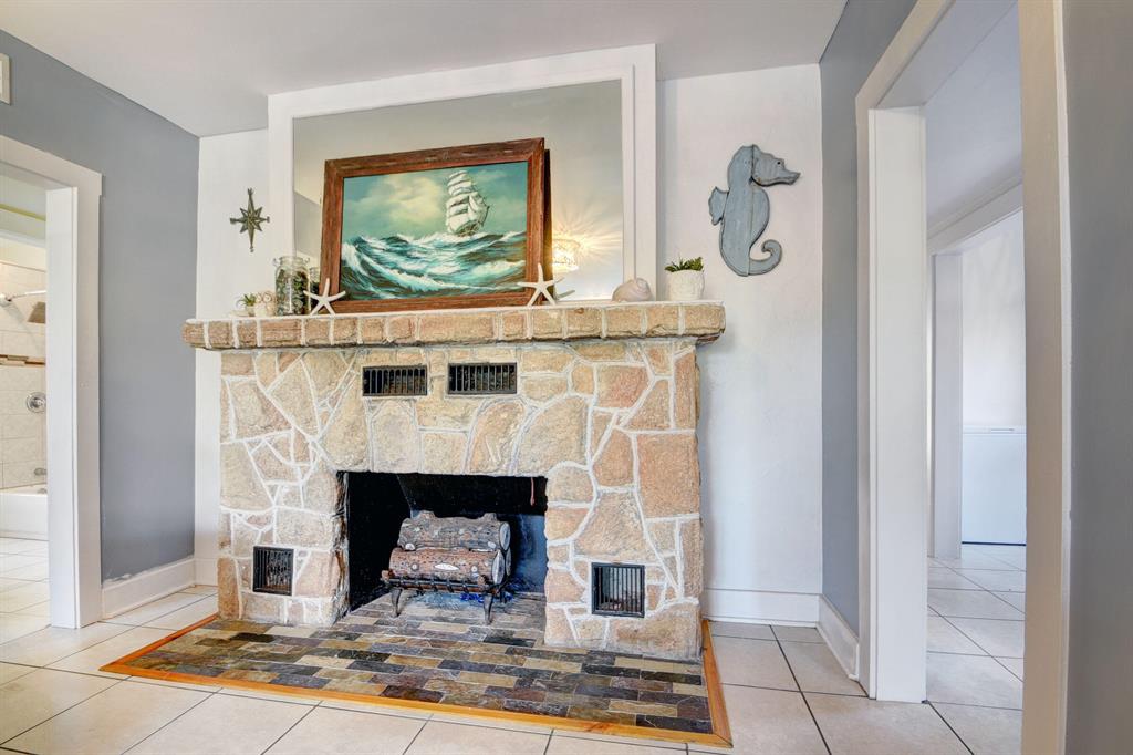 115 N Ocean Breeze