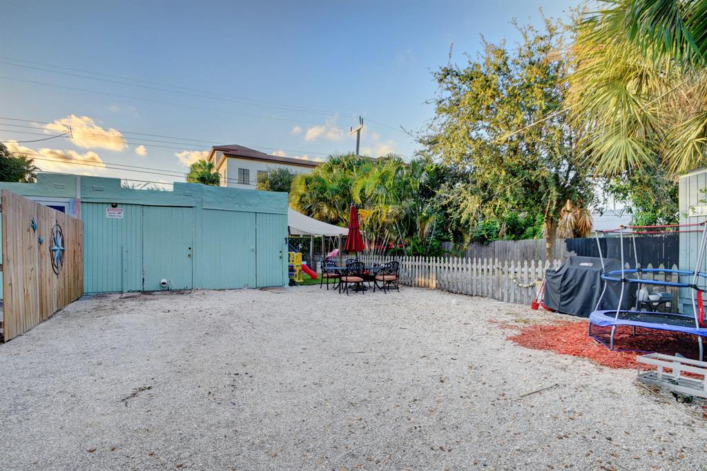 115 N Ocean Breeze