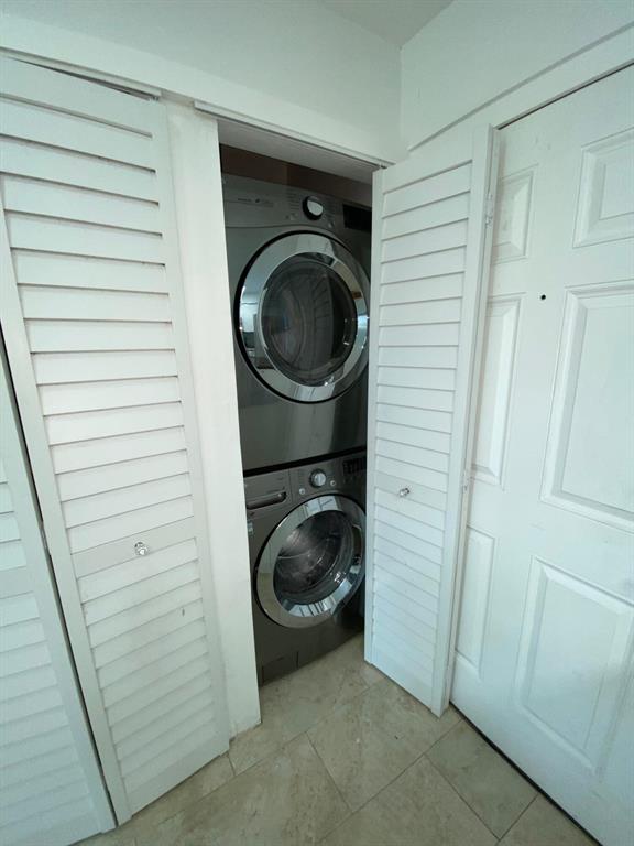 2108 S Cypress Bend Drive Unit: 406