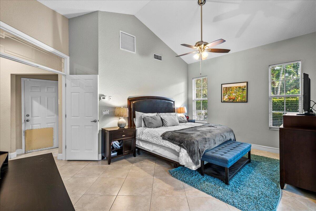 2640 Devon Court Court