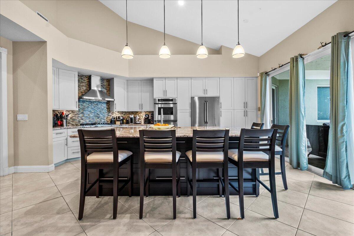 2640 Devon Court Court