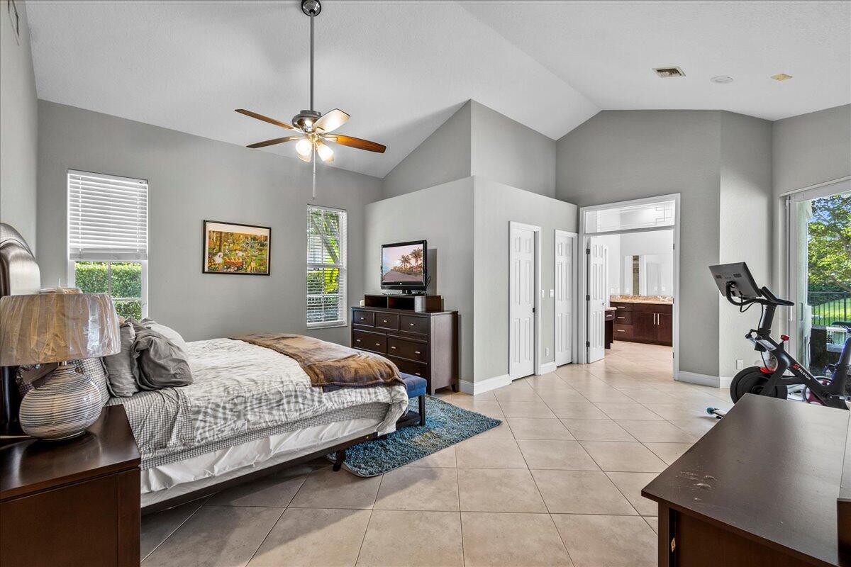 2640 Devon Court Court
