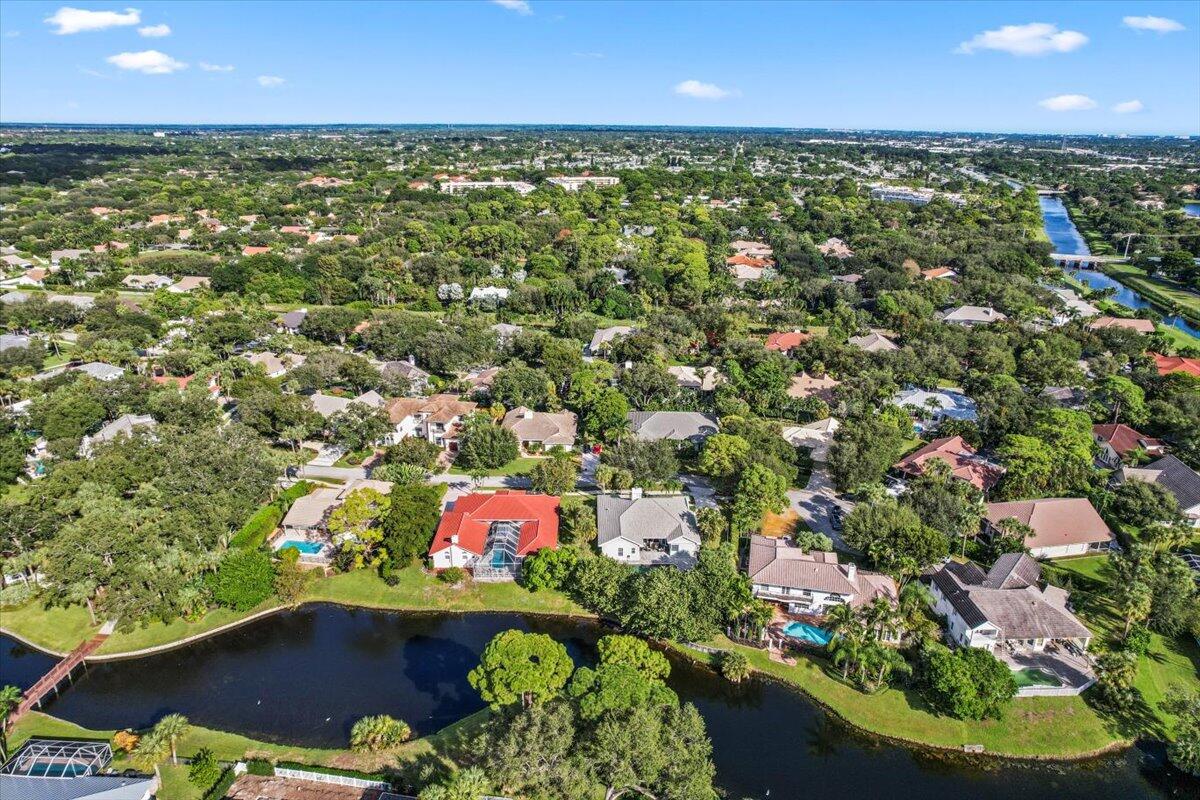 2640 Devon Court Court