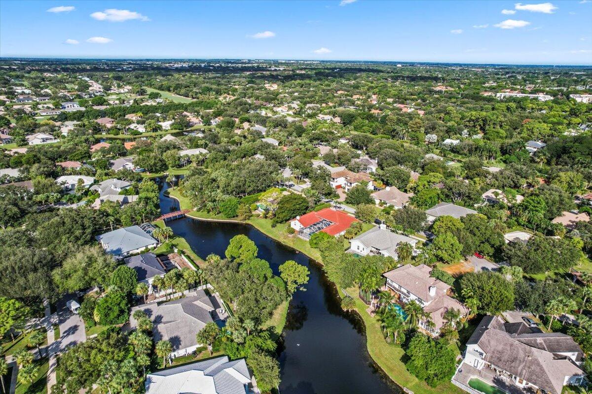 2640 Devon Court Court