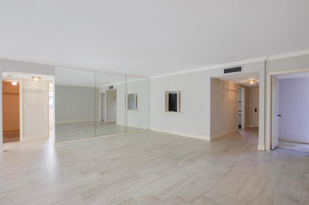 300 N Highway A1a Unit: 206i